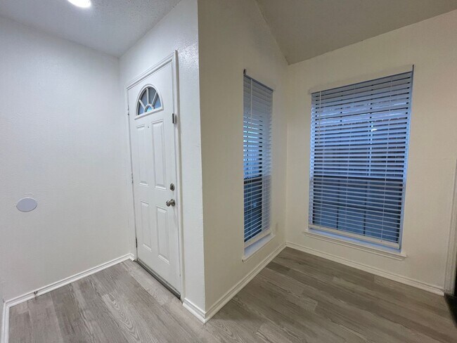 Foto del edificio - 2422-2424 Sherry Street