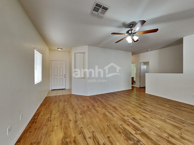 Foto del edificio - 14244 N 132nd Ln