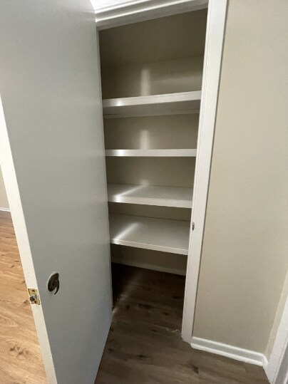 Foto del edificio - 240 Harmon Ave