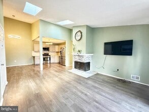 Building Photo - 21 Joyner Ct