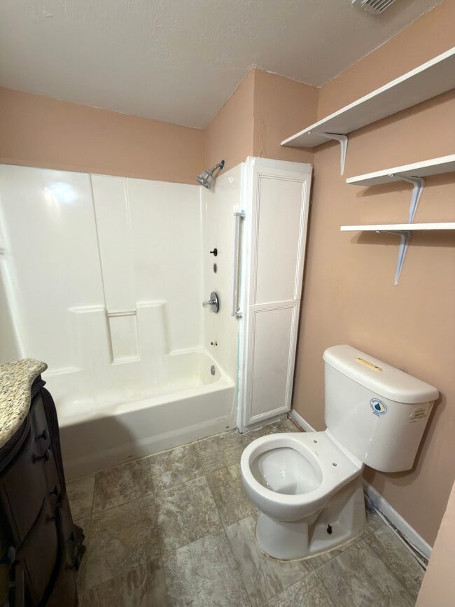 Foto del edificio - 2719 NW 27th St