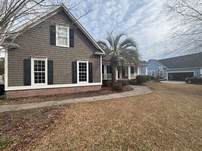 Foto del edificio - 3 Bed 2 Bath Home on Greenville Loop