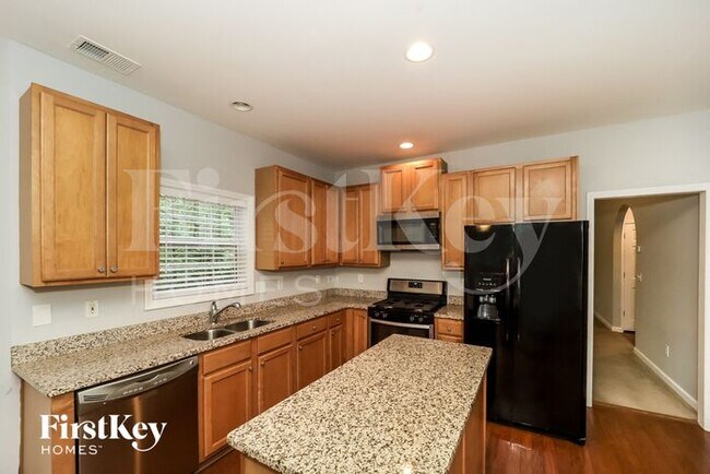 Foto del edificio - 269 Hunt Creek Dr