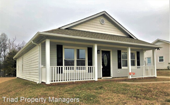Building Photo - 3 br, 2 bath House - 604 Mystic