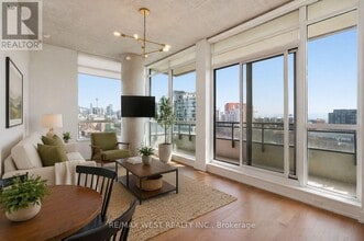 Building Photo - 20 Minowan Miikan Ln