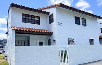 Building Photo - 6241 SW 138th Ct