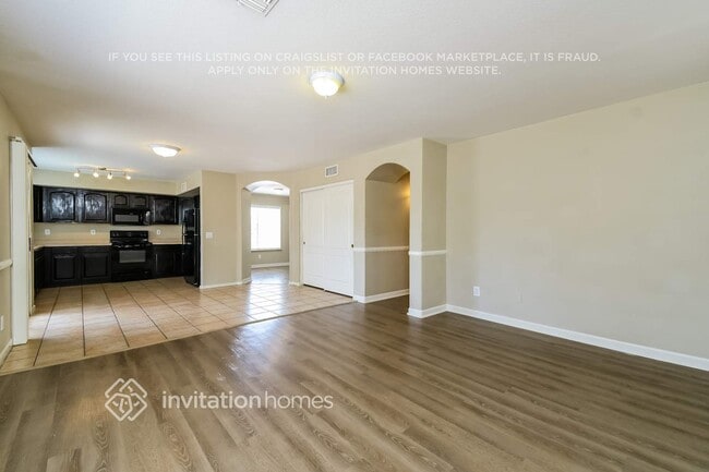 Foto del edificio - 2605 N 128th Ln