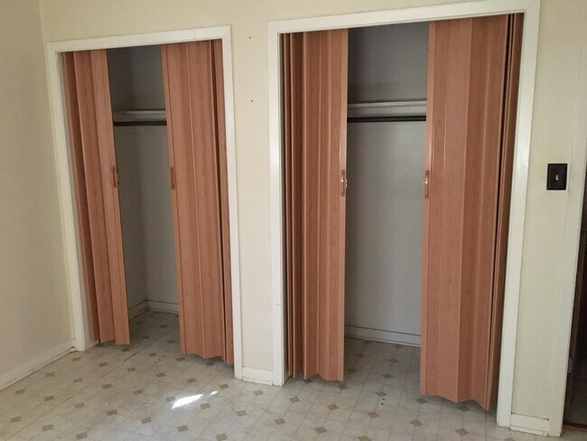 Foto del edificio - 1603 Mimosa Dr