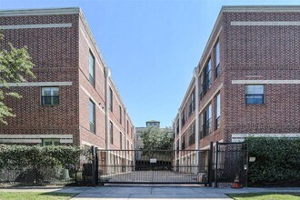 Building Photo - 100 McGowen St