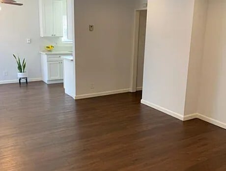 Building Photo - 14718 Magnolia Blvd