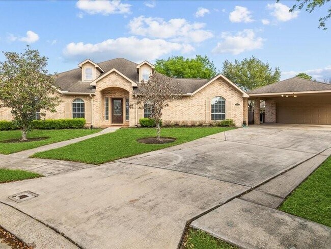 Foto del edificio - 3501 Carson Ct