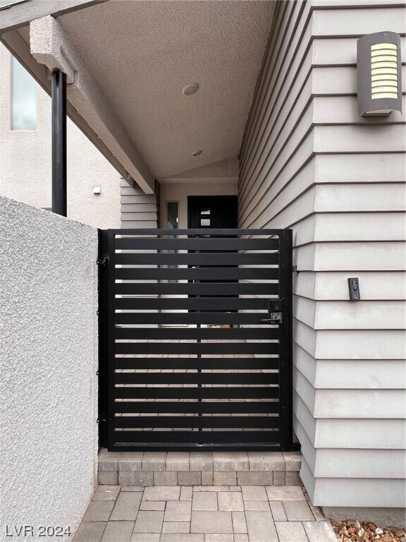 Foto del edificio - 3342 Casalette Ln