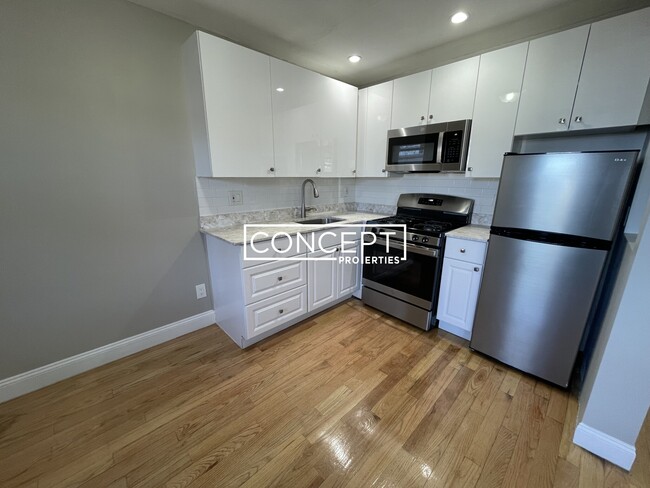 Building Photo - 67 Shawmut St