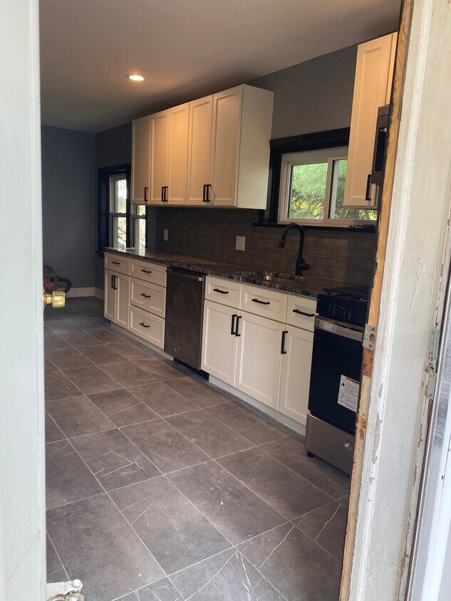 Foto principal - 38 Ruthland Ave