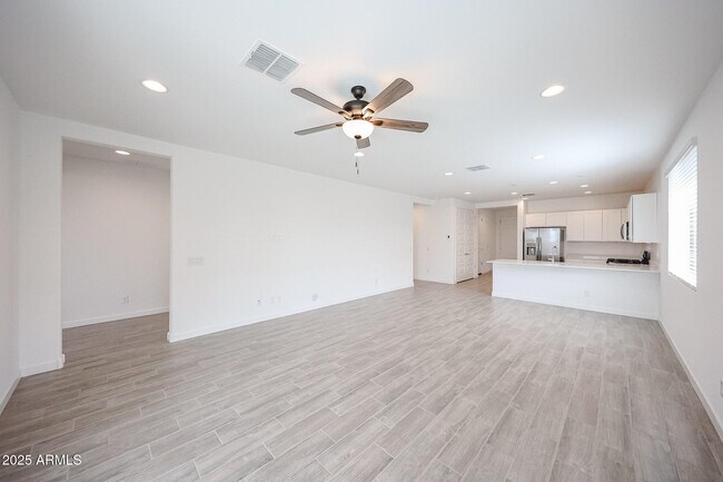 Building Photo - 17357 W Smoketree Dr