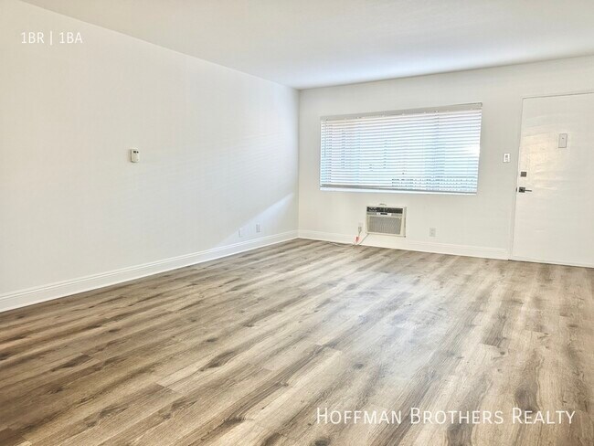 Foto del edificio - 1543 N Formosa Ave