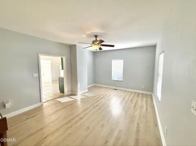 Foto del edificio - 275 Glascock St