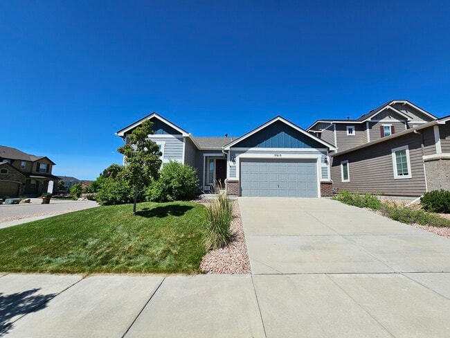 Building Photo - 5910 Traditions Dr
