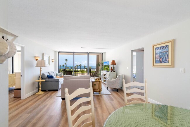 Foto del edificio - 300 Ocean Trail Way
