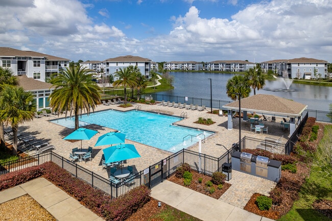 Foto del edificio - Academy Park Apartments