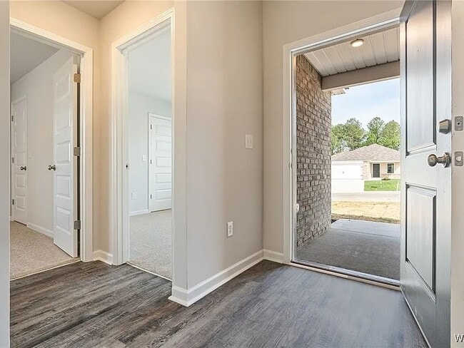 Building Photo - 2381 Bobwhite Dr
