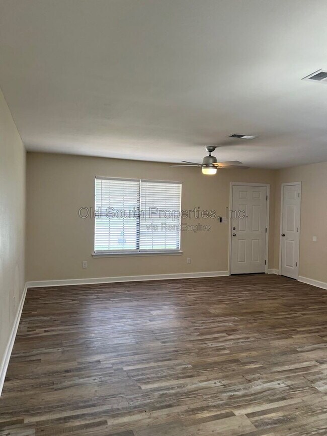 Foto del edificio - 6359 Cotton St