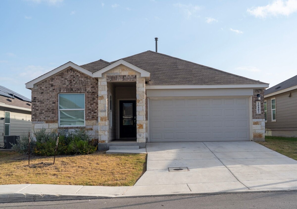 Foto principal - Spacious 3/2 Dream in Converse TX