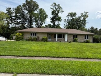 Building Photo - 223 Carlin Dr