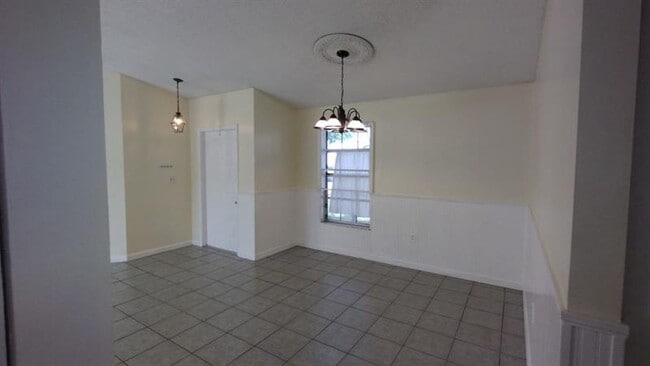 Foto del edificio - 14650 N Beckley Square