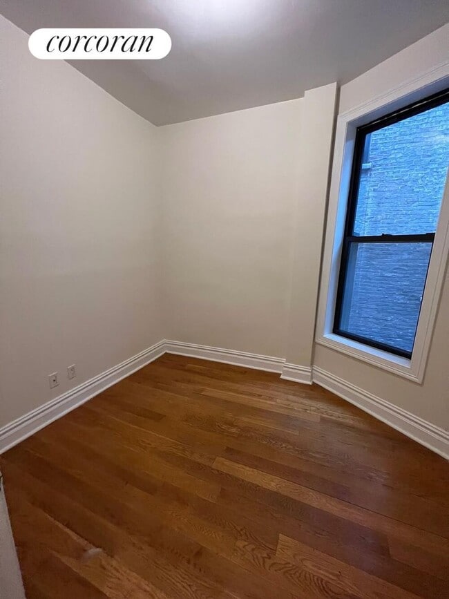 Building Photo - 524 W 123rd St