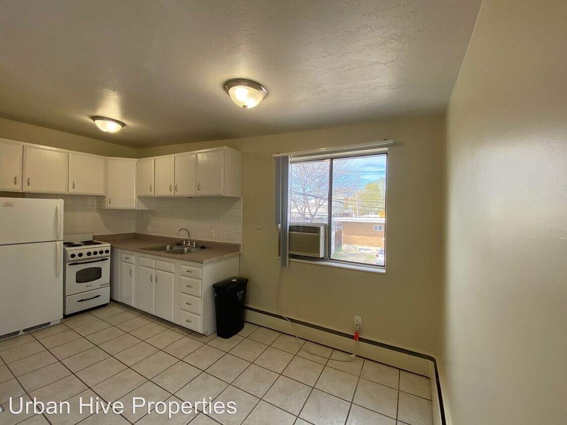 Foto del edificio - 1167 Ramona Ave