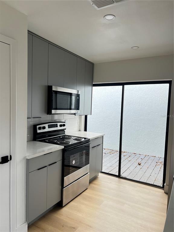 Building Photo - 640 Macduff Ln