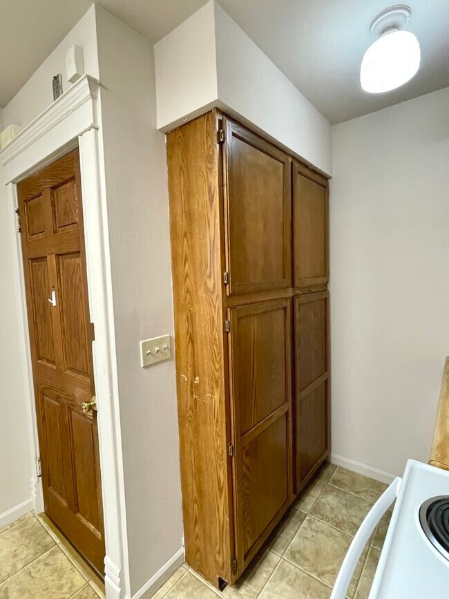 Foto del edificio - 474 E Lincoln Ave