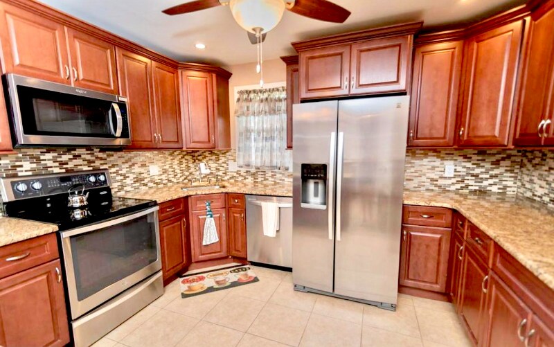 Primary Photo - 31 Openwood Ln