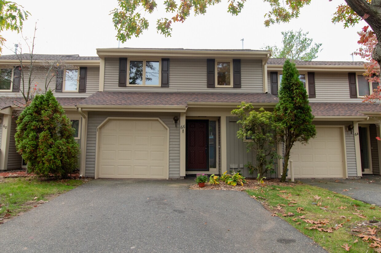 66 Copper Beech Dr, Rocky Hill, CT 06067 Townhome Rentals in Rocky Hill CT