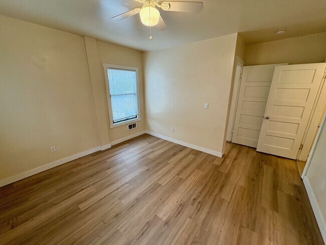 Foto del edificio - WESTLING RAINIER AVE S