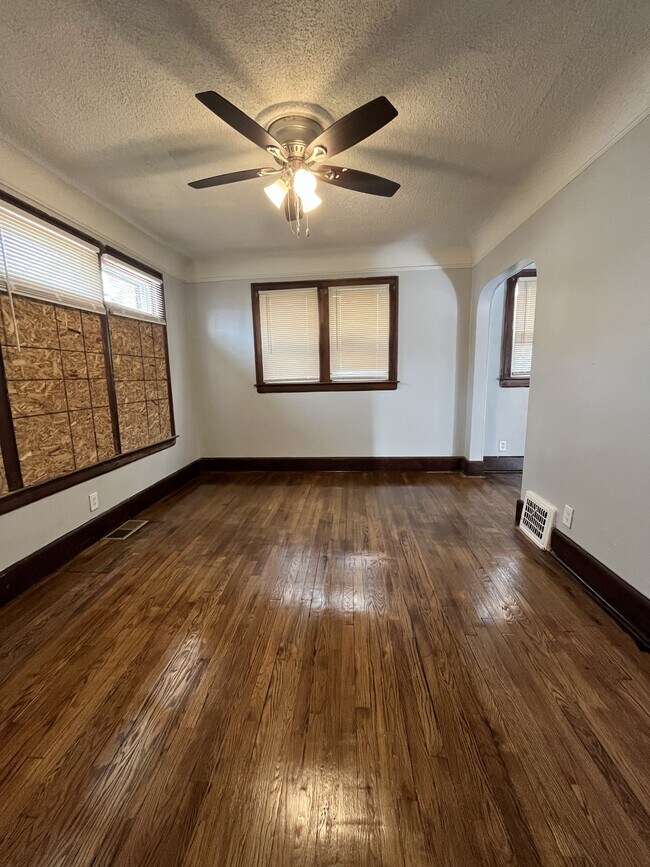 Foto del edificio - 6225 Oldtown St