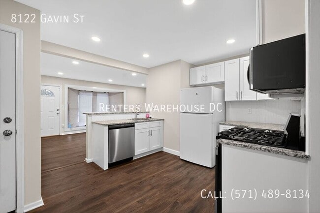 Foto del edificio - 8122 Gavin St