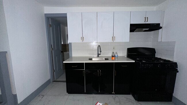 Foto del edificio - 655 S 11th St