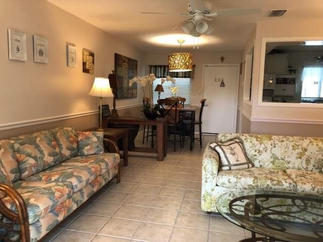 Foto del edificio - 1841 Restful Dr