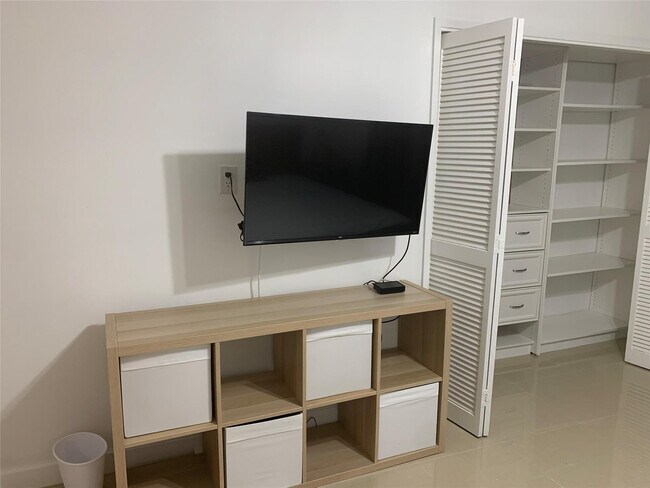 Foto del edificio - 2940 N Course Dr