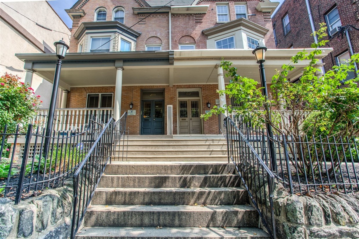Primary Photo - 1 br, 1 bath Apartment - 4033 Baltimore Ave
