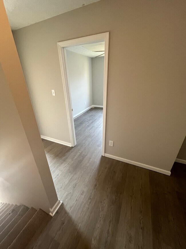 Foto del edificio - 1073 Merrick Dr