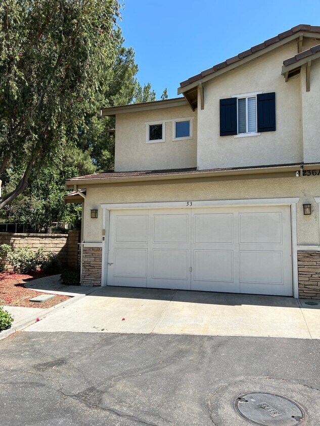 23612 Big Horn Walk, Santa Clarita, CA 91354 Townhome Rentals in