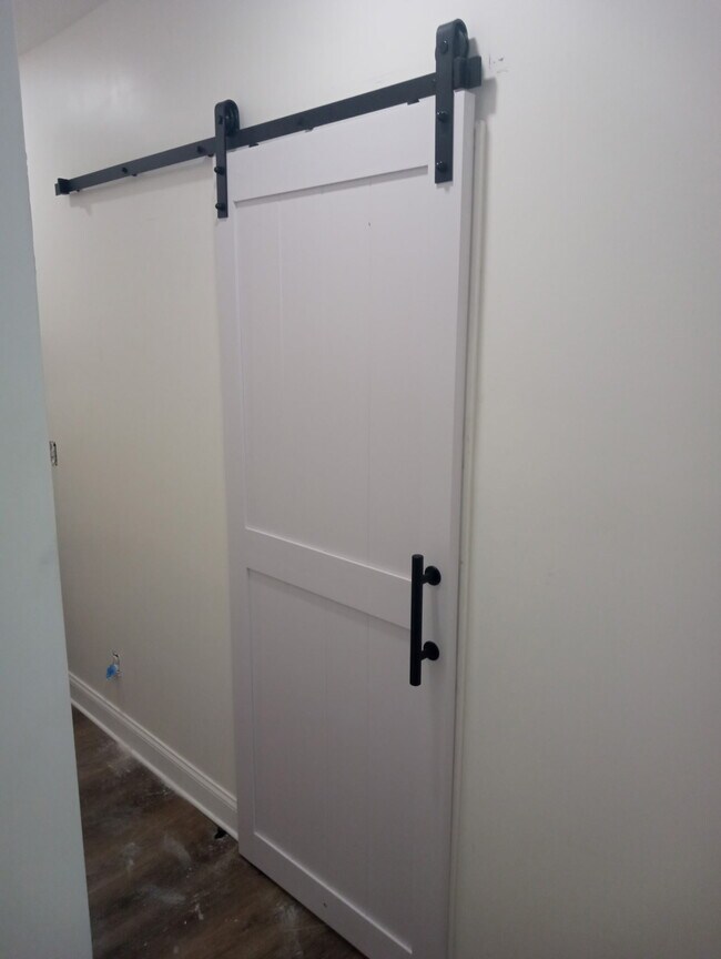 Foto del edificio - 2827 E 5th Ave