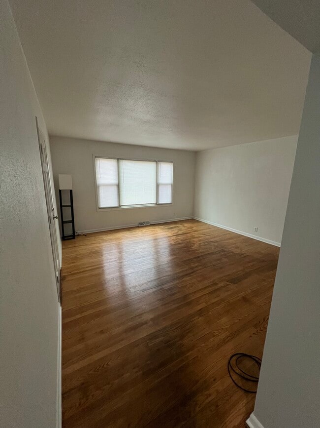 Living room - 5024 N 84th St