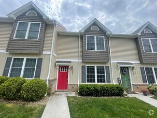 Building Photo - 131 Squire Cir