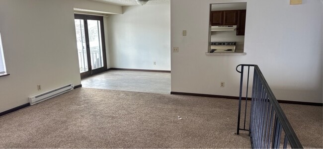 Building Photo - 338 Oxford Ct