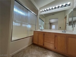 Building Photo - 9579 Belle Fountain Ave