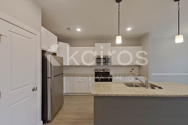 Building Photo - 3709 Oak Leaf Wy